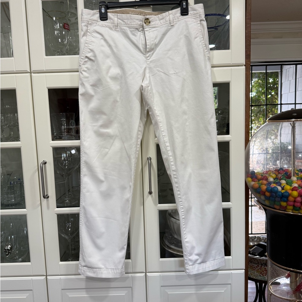 Banana Republic White Women’s Chino Pants